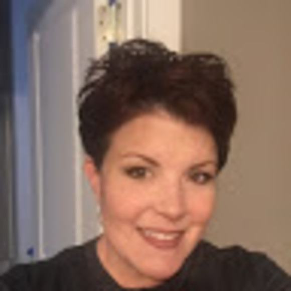 Meet your Posher, Chris - Picture 1 of 1